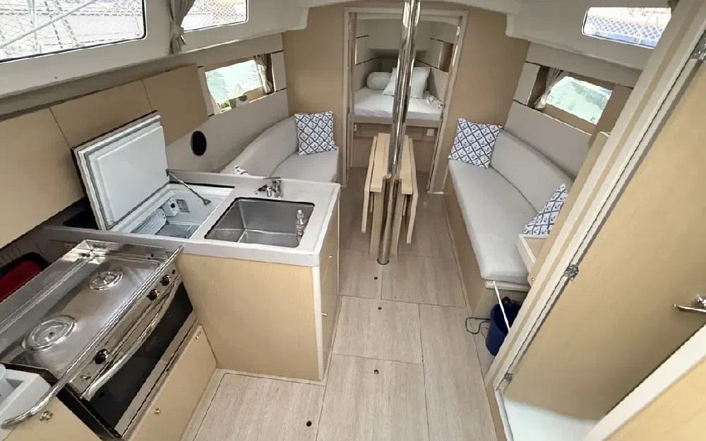slider 14 Beneteau Oceanis 35.1