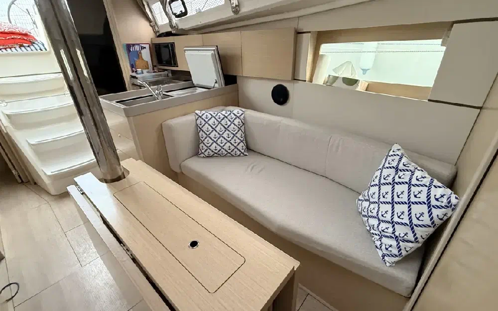 slider 18 Beneteau Oceanis 35.1