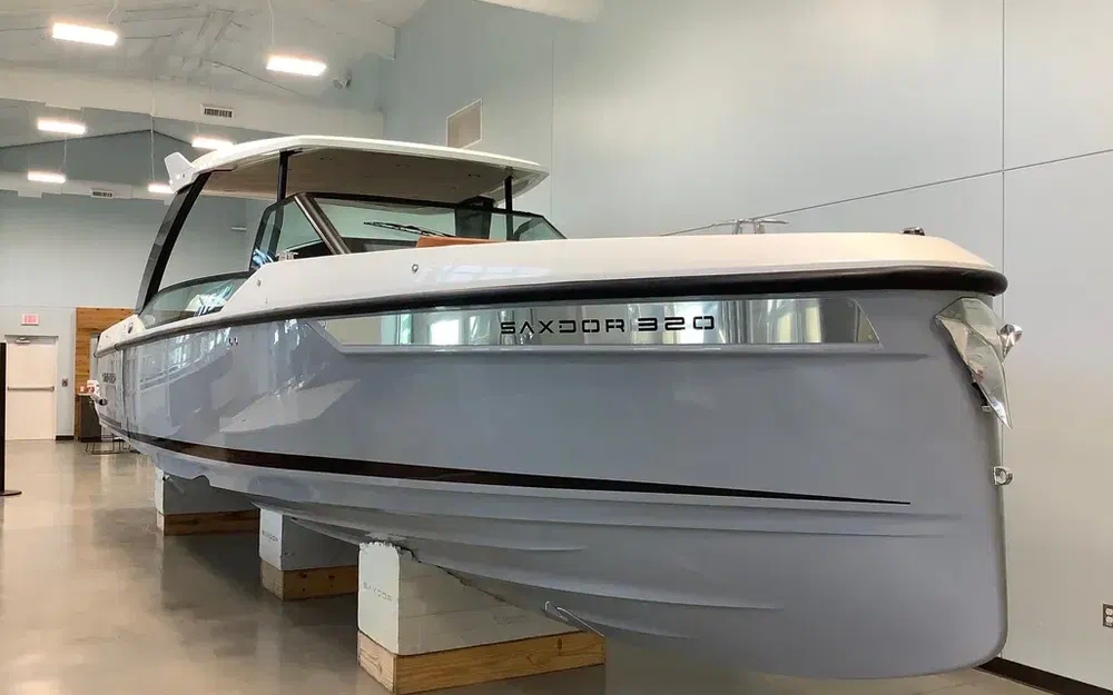 slider 2 Saxdor 320 GTO