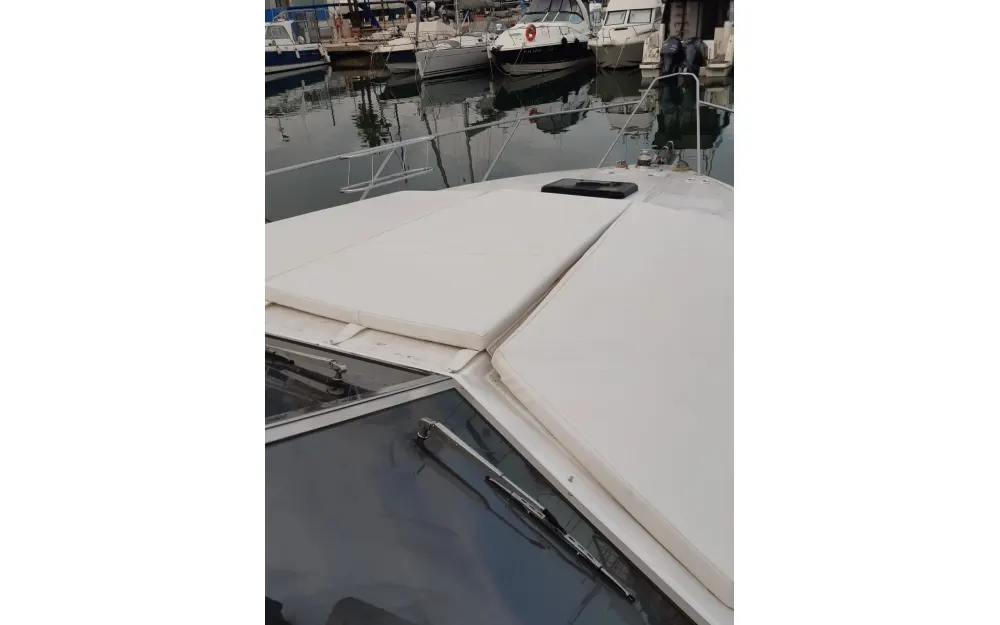 slider 7 Sunseeker Travado 40