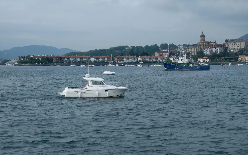 slider 0 Jeanneau Merry Fisher 695