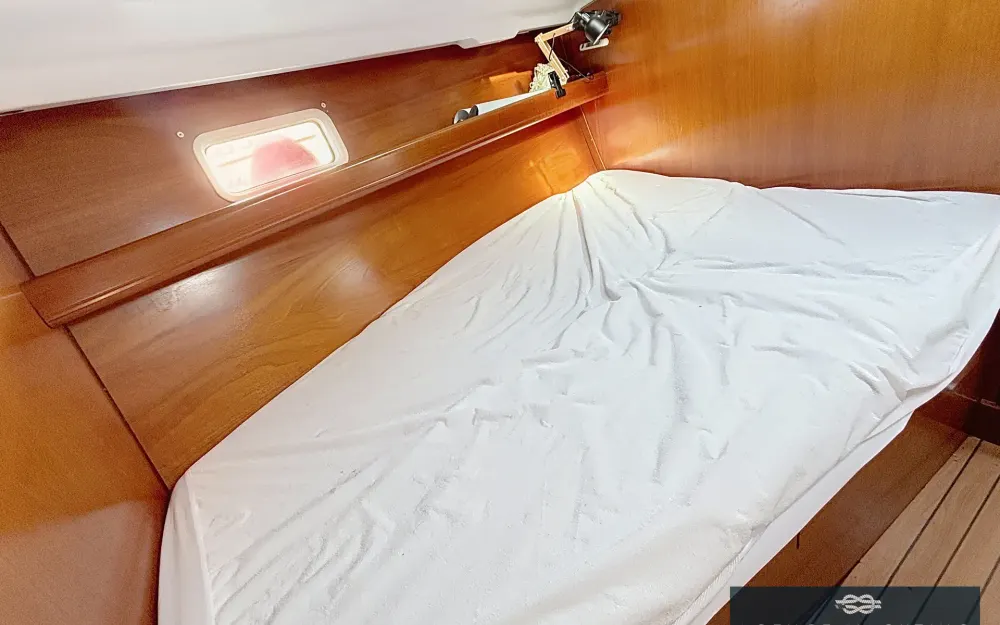 slider 11 Beneteau Oceanis 411