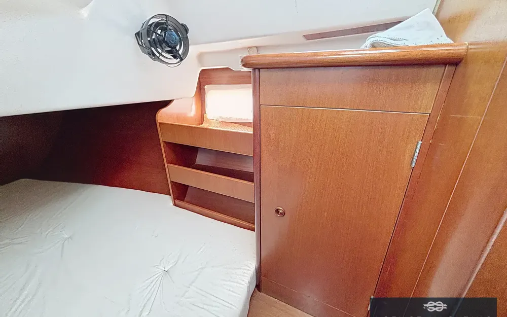 slider 14 Beneteau Oceanis 411