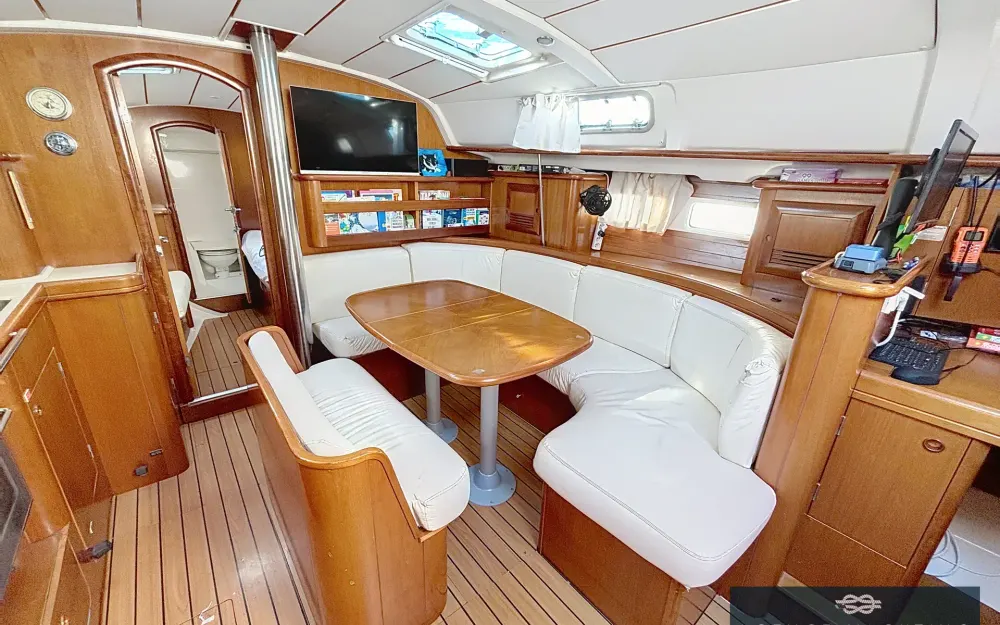 slider 2 Beneteau Oceanis 411