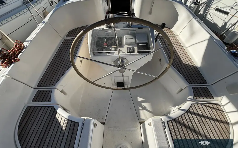 slider 32 Beneteau Oceanis 411