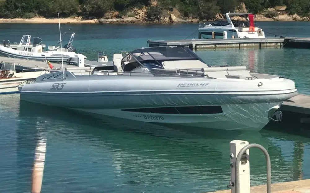 slider 17 Sacs Rebel 47