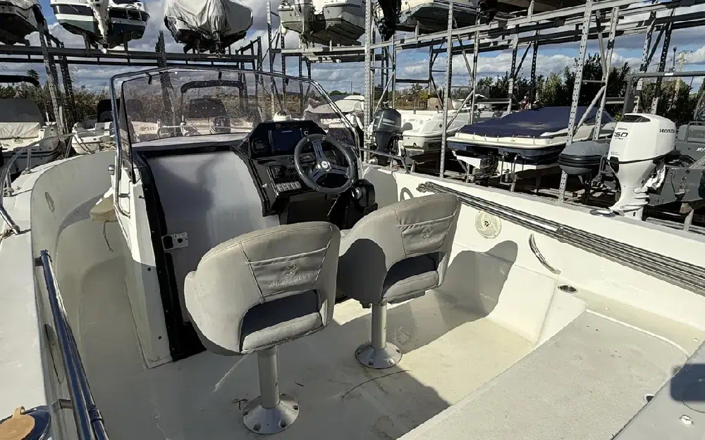 slider 13 Pacific Craft  670 Open