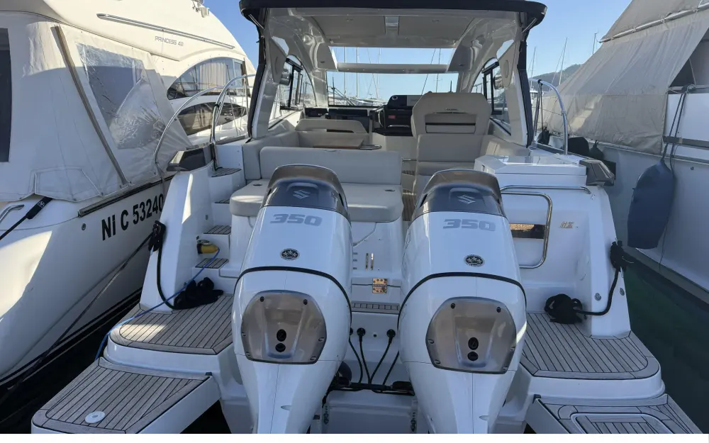 slider 0 Beneteau Gran Turismo 36