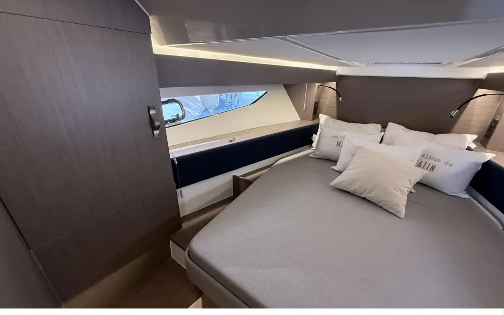 slider 14 Beneteau Gran Turismo 36