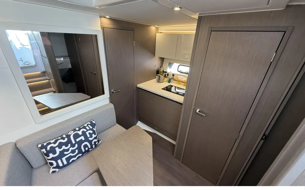 slider 5 Beneteau Gran Turismo 36