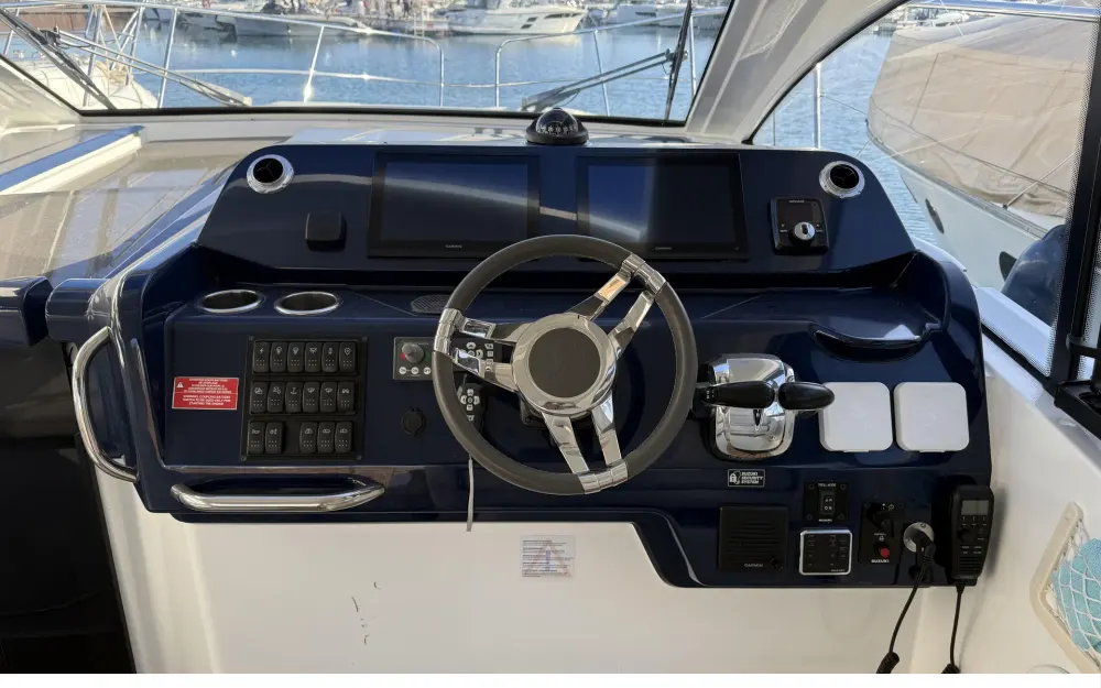 slider 6 Beneteau Gran Turismo 36