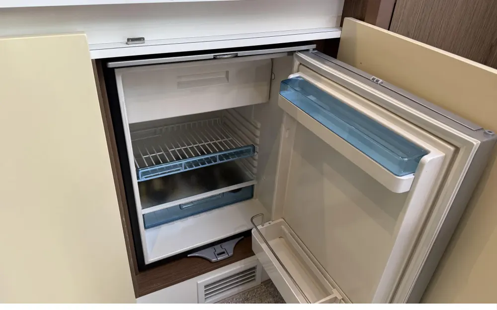 slider 20 Beneteau Gran Turismo 40