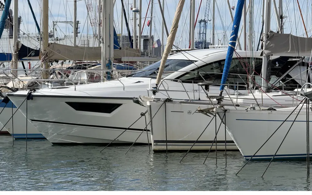 slider 36 Beneteau Gran Turismo 40