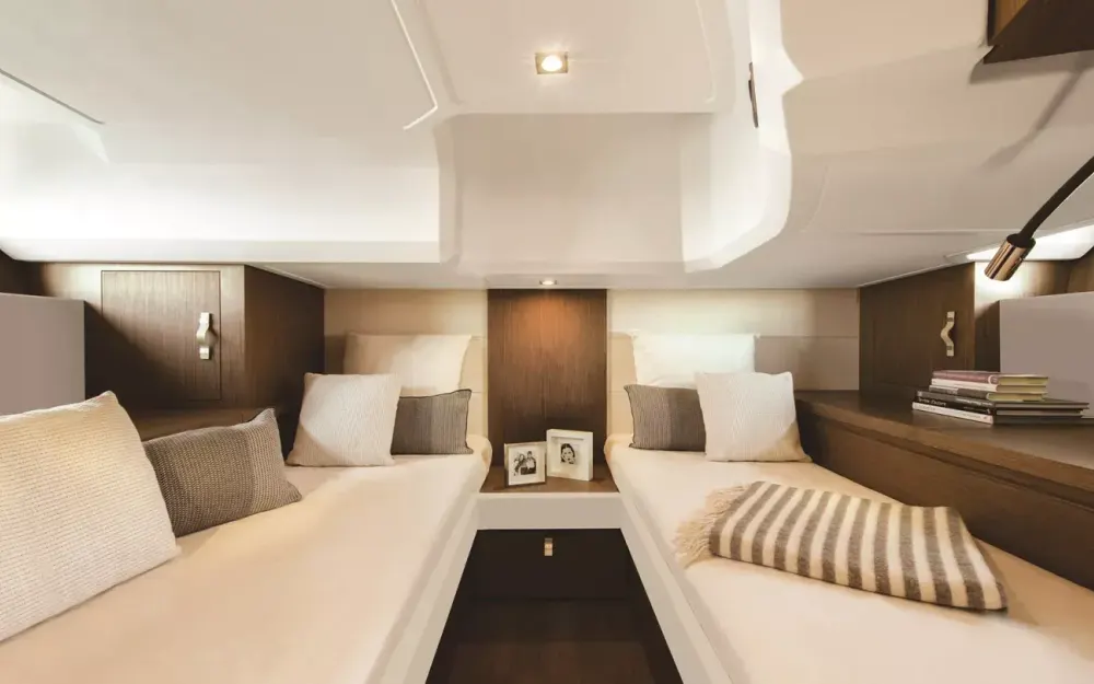 slider 4 Beneteau Gran Turismo 40