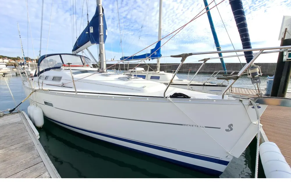 slider 0 Beneteau Oceanis 323 Clipper