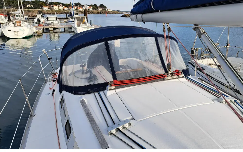 slider 10 Beneteau Oceanis 323 Clipper