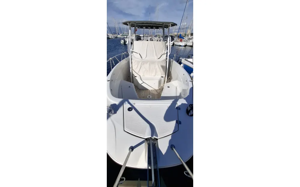 slider 12 Jeanneau Cap Camarat 7.5 CC