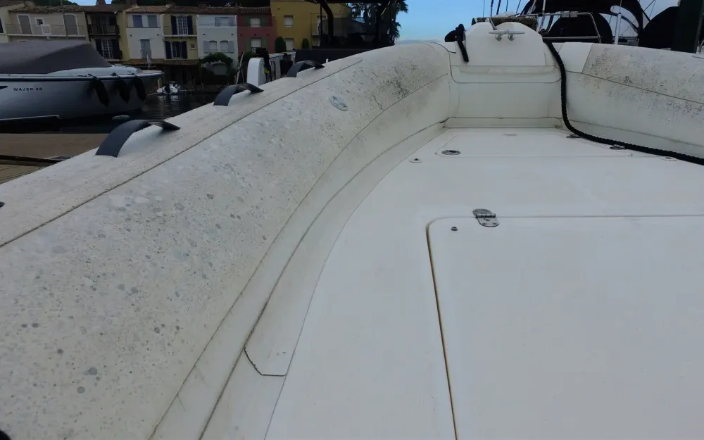 slider 14 Capelli Tempest 650