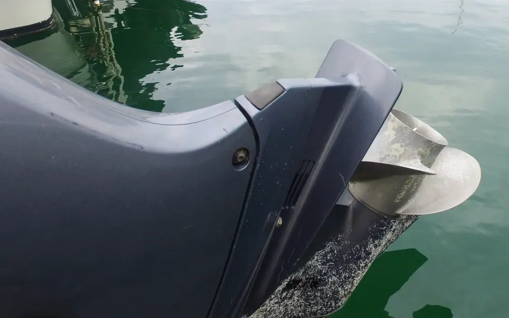 slider 22 Capelli Tempest 650