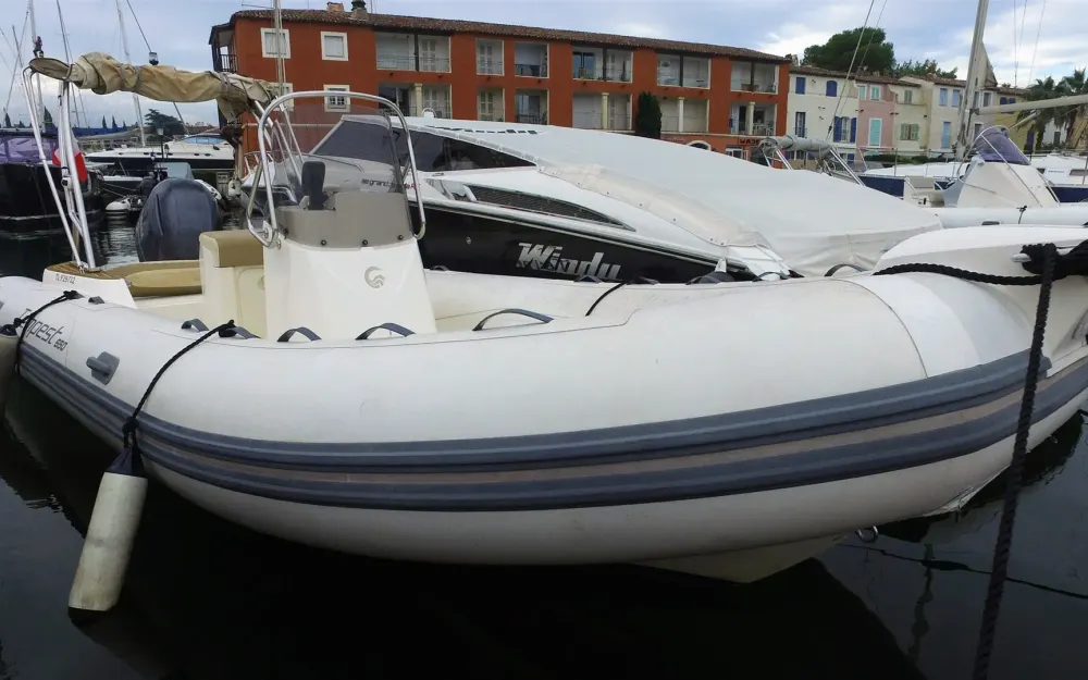 slider 4 Capelli Tempest 650