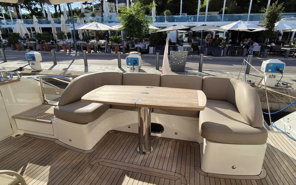 slider 1 Princess  56