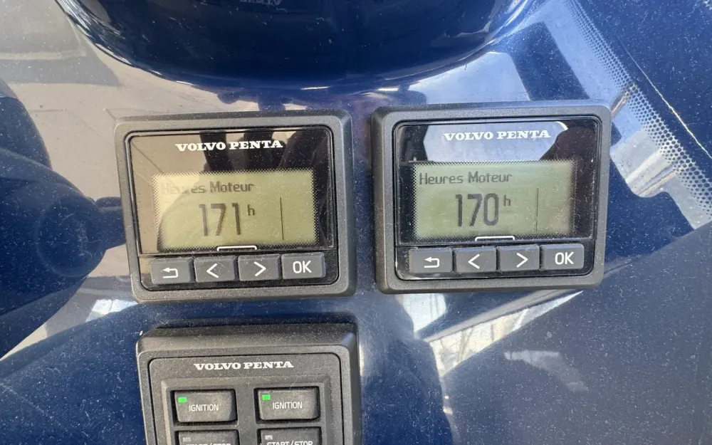 slider 14 Beneteau Gran Turismo 36