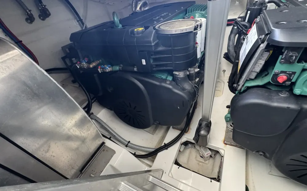 slider 15 Beneteau Gran Turismo 36