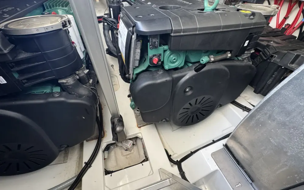 slider 16 Beneteau Gran Turismo 36