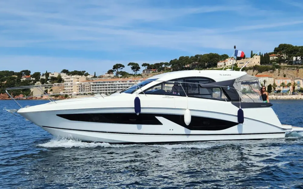 slider 2 Beneteau Gran Turismo 36