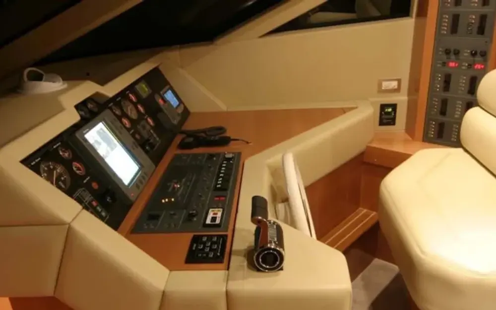 slider 13 Ladenstein  72 Fly