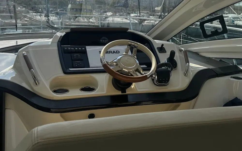 slider 4 Beneteau Gran Turismo 40