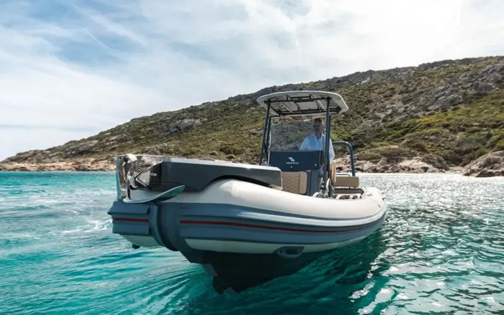 slider 1 Highfield Sport Med 700