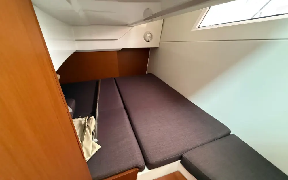 slider 6 Jeanneau Merry Fisher 855