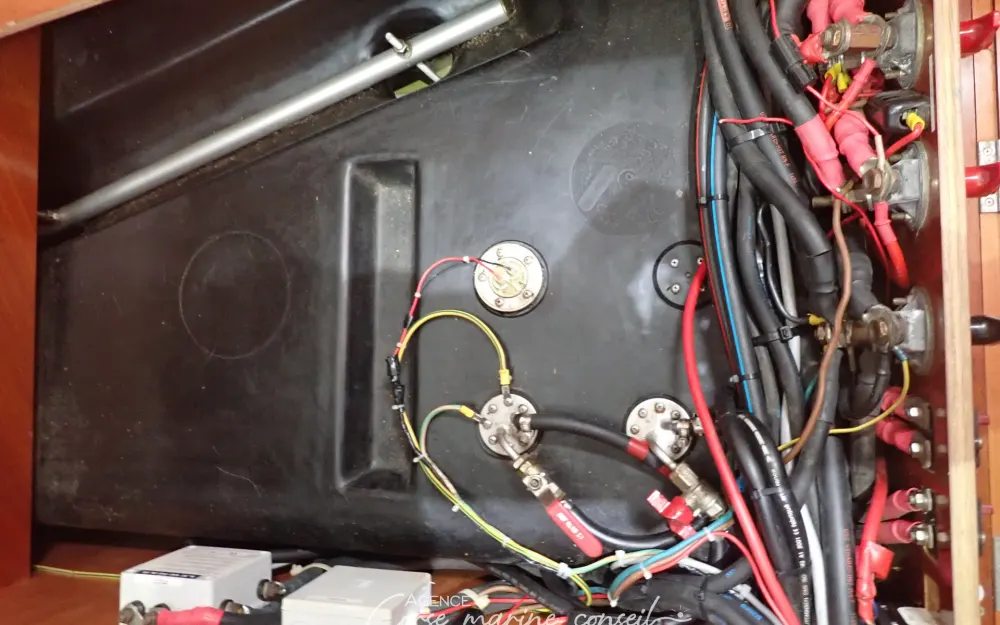 slider 32 Beneteau First 47.7 GTE