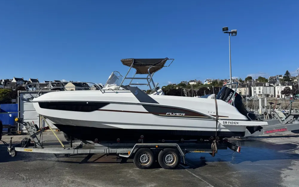 slider 12 Beneteau Flyer 7.7 SUNdeck