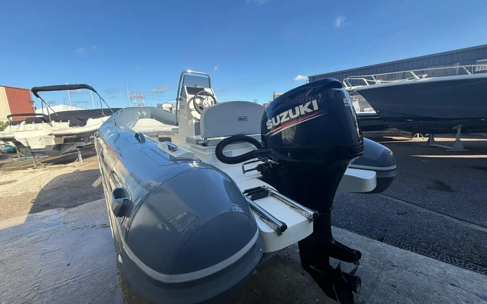 slider 7 BWA Sport 17 GT