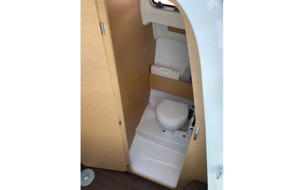 slider 3 Beneteau Flyer 750 Sun Deck