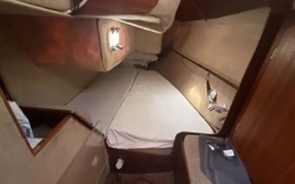 slider 8 Jeanneau Fantasia