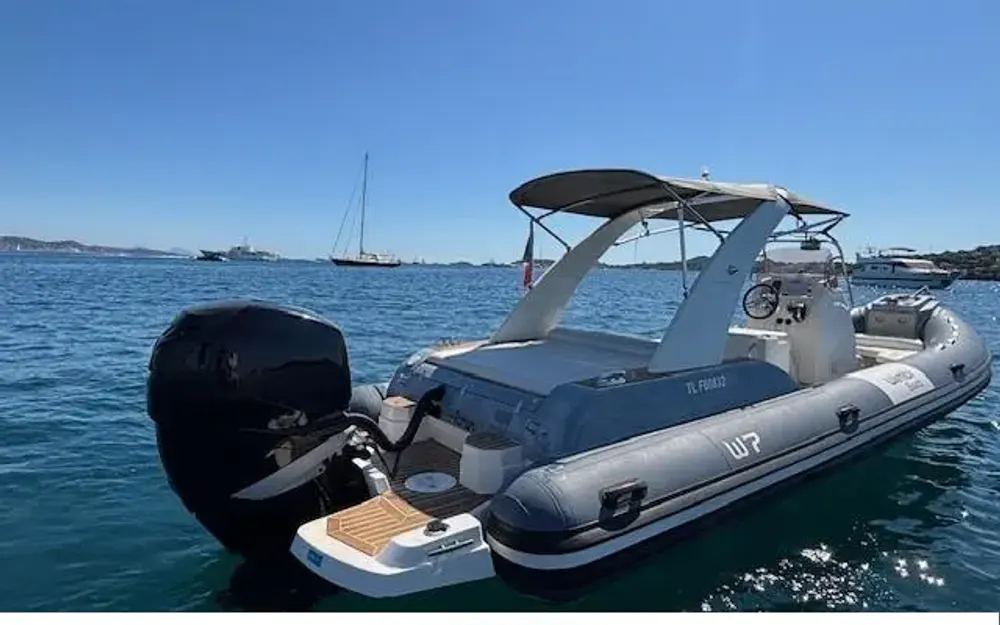 slider 4 Wimbi Boats W7