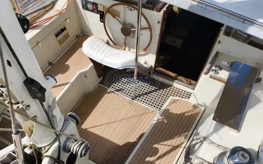 slider 1 Amel Maramu