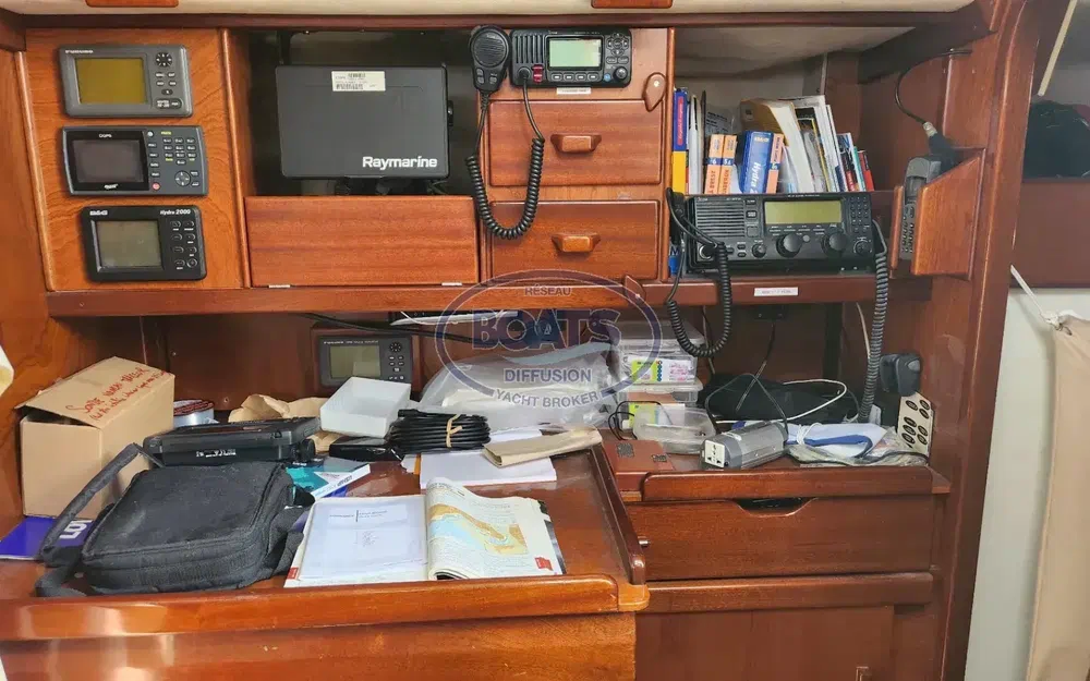 slider 7 Amel Maramu