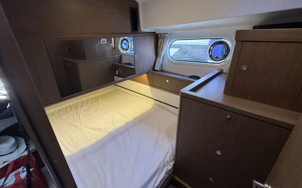 slider 15 Beneteau Swift Trawler 44