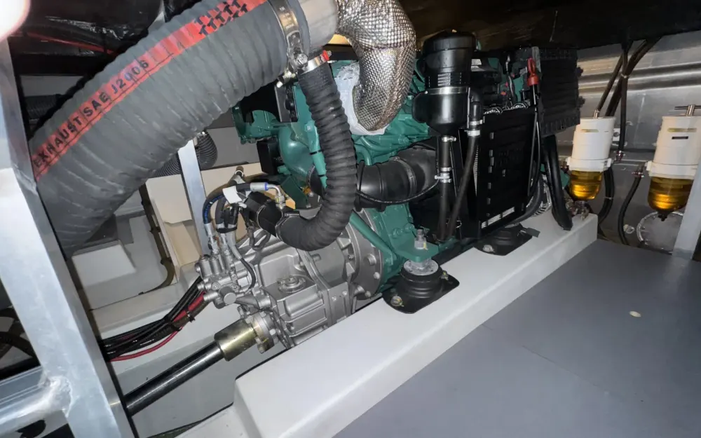 slider 18 Beneteau Swift Trawler 44