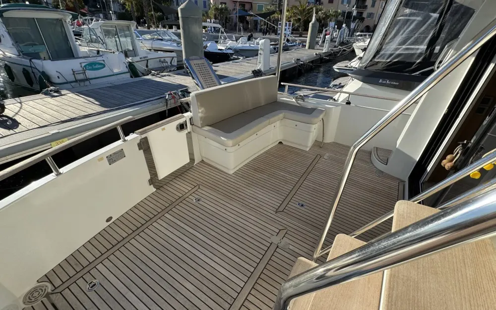 slider 4 Beneteau Swift Trawler 44