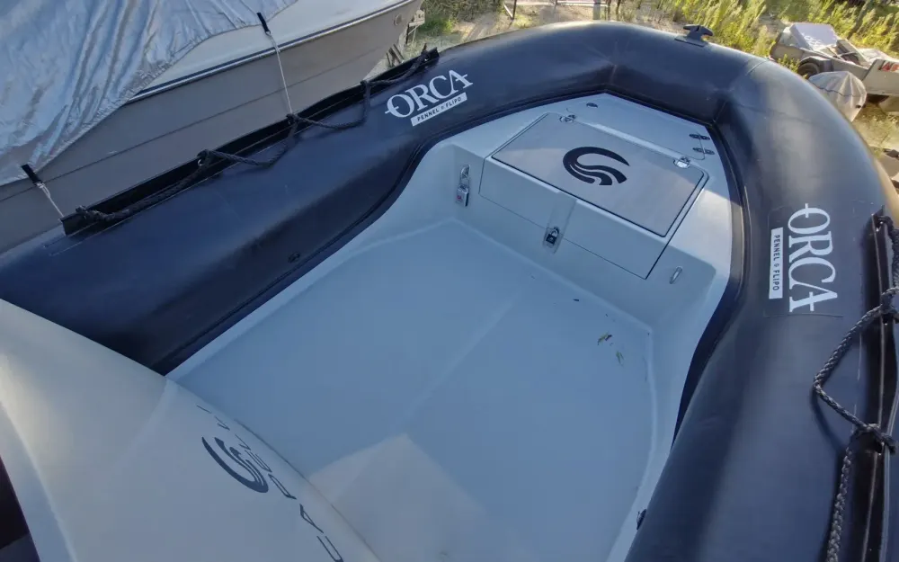 slider 9 Capelli Tempest 700Work