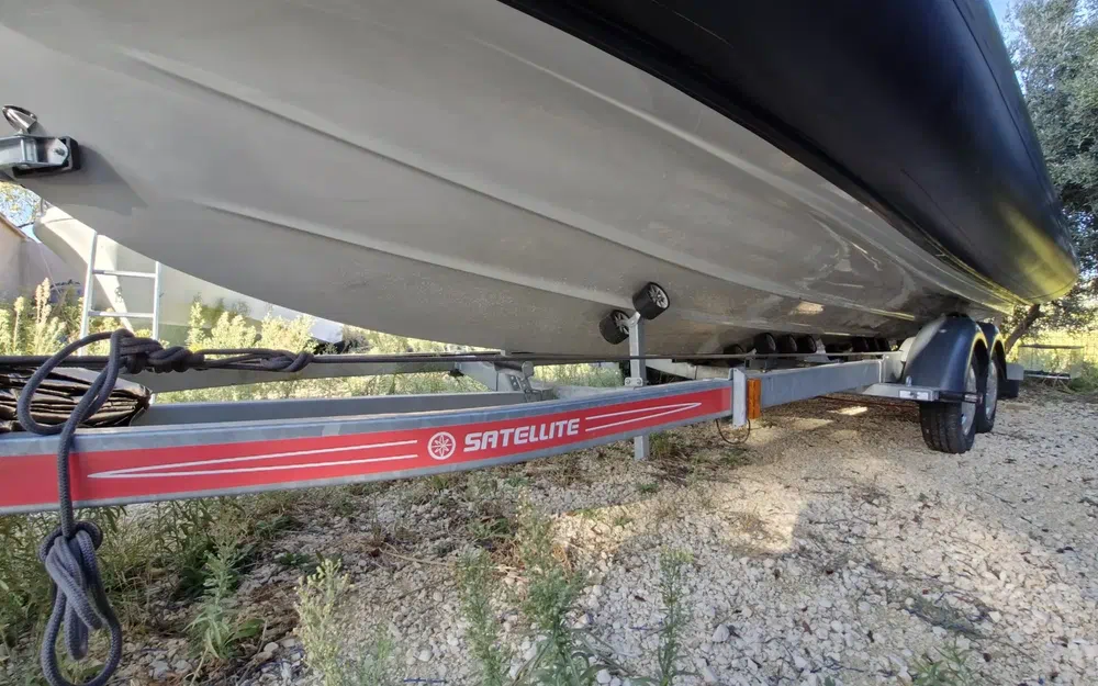 slider 16 Capelli Tempest 700