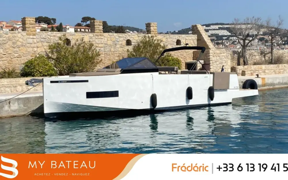 slider 0 De Antonio Yachts D33 Cruiser