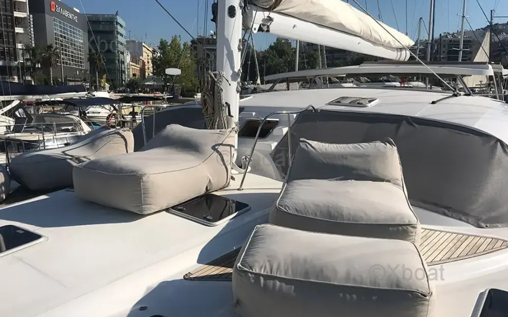 slider 1 Alliaura Marine Privilege 585