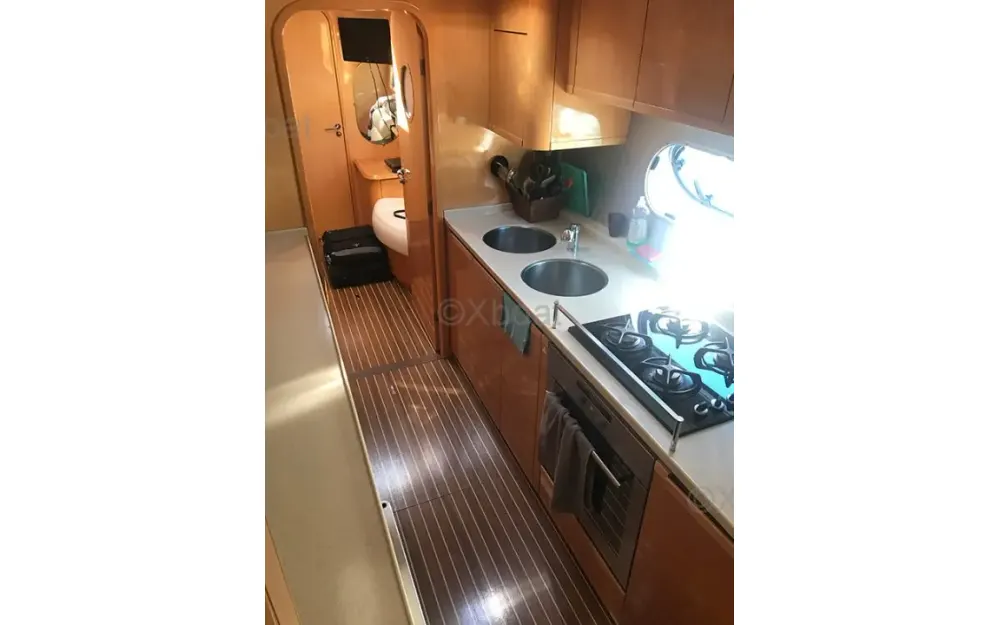 slider 5 Alliaura Marine Privilege 585