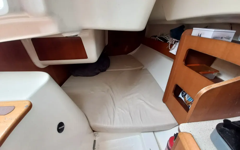 slider 4 Jeanneau Sun 2500